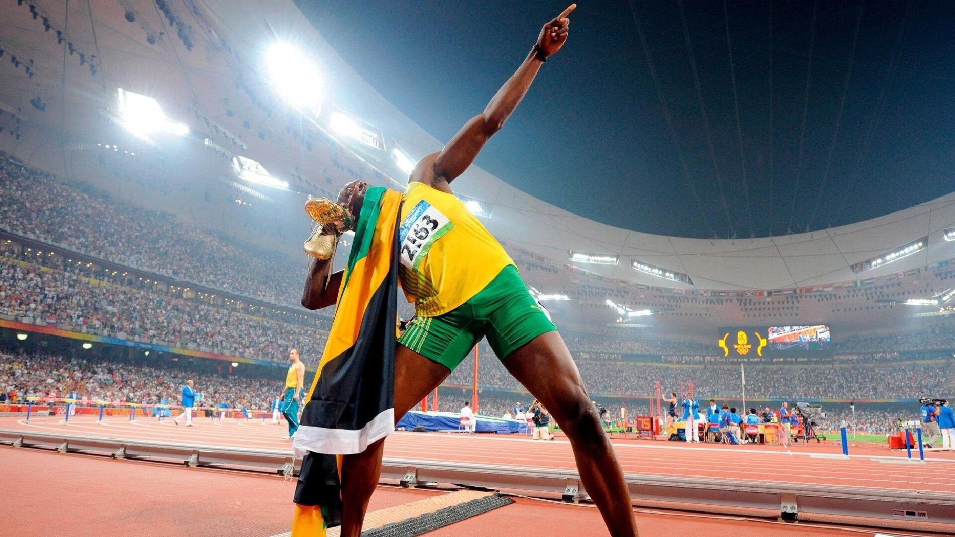 英超风云再起，埃迪-豪紧急会面伊萨克，纽卡帅位危机下的救赎之路