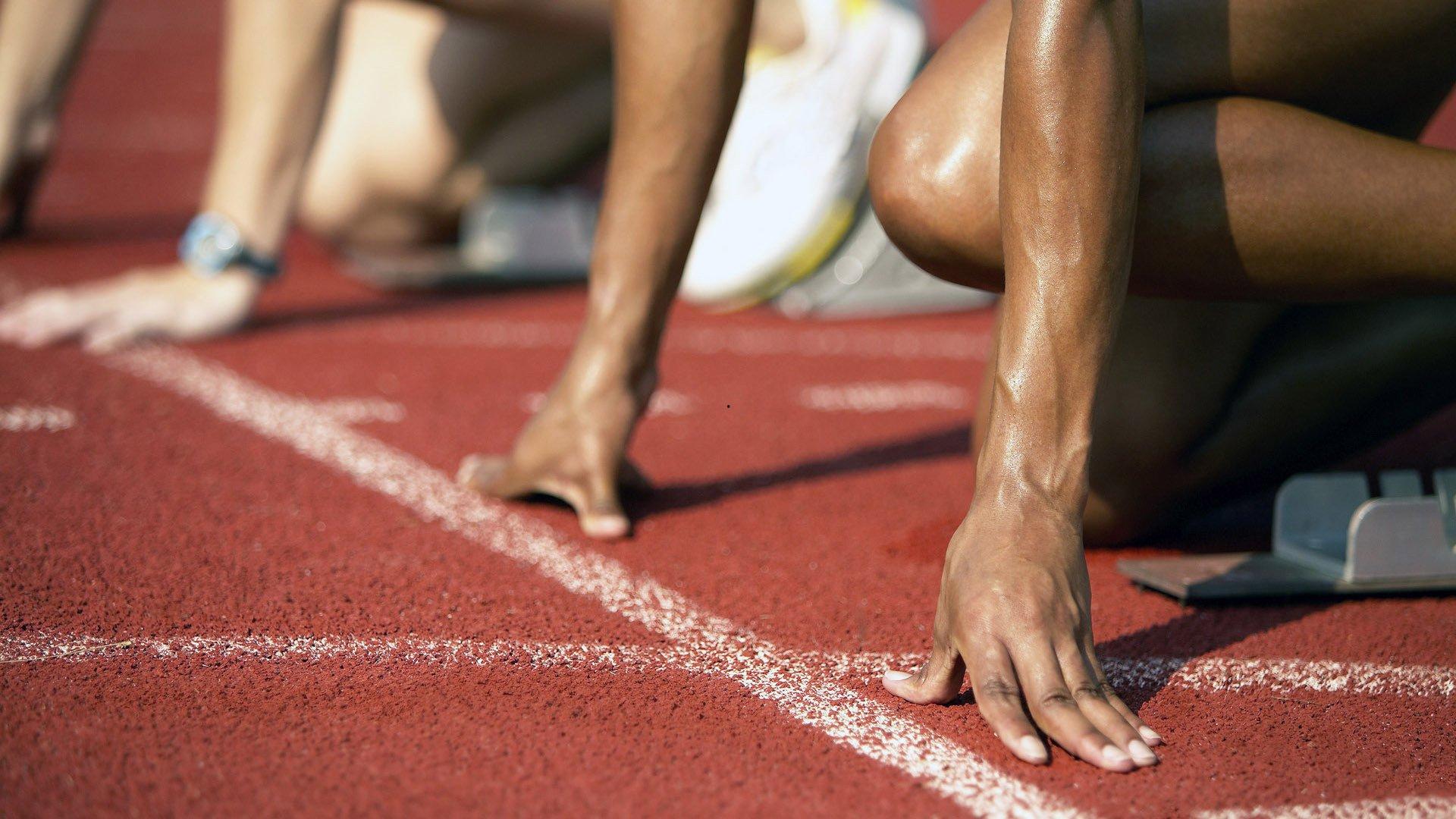 库萨诺夫加盟曼城，从草根到豪门，中国球员的启示录